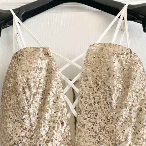 White Dress with Gold Sequins - Picture 4 of 8